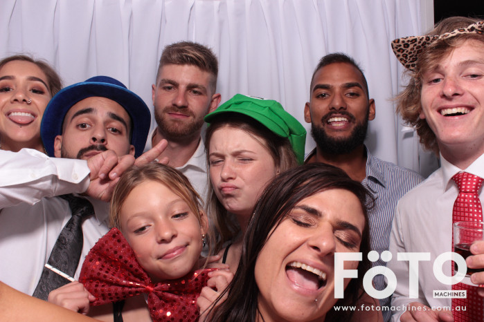 Diandra and Nick’s Wedding | View more photos from the event at gallery.fotomachines.com.au/u/FOTOMachines/Diandra-and-Nick’s-Wedding